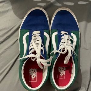vans, only worn once, no stains, too small